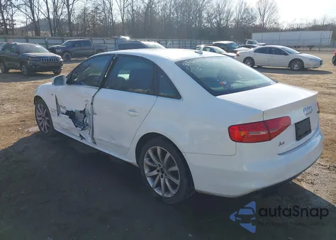 2014 Audi A4 2.0T Premium z USA, uszkodzony, nr VIN WAUAFAFL8EA046832